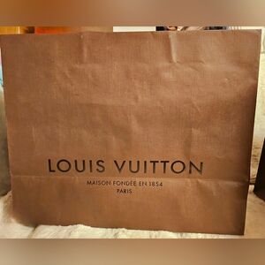 Louis Vuitton Brown Shopping Bag (paper)